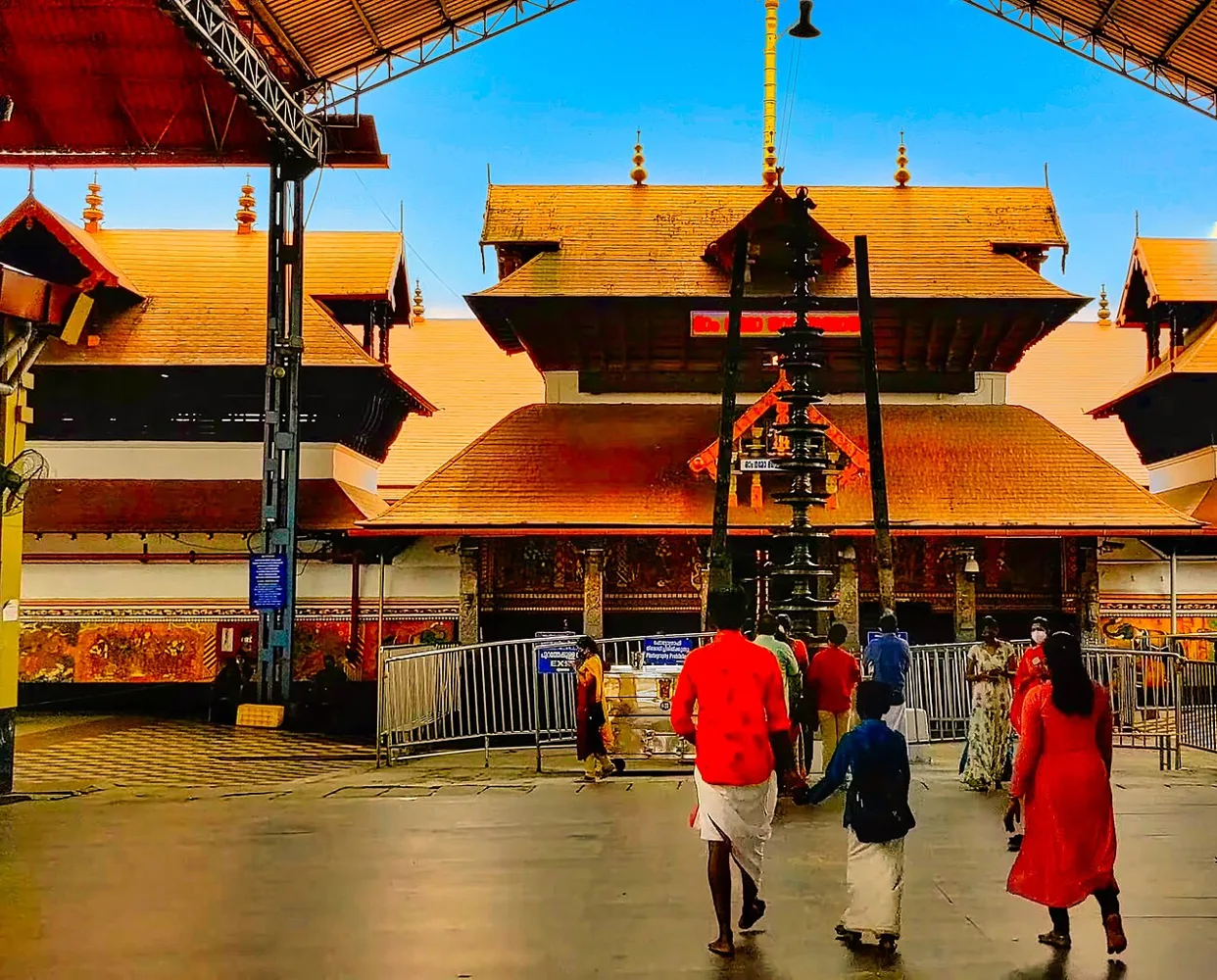 Guruvayur temple exterior