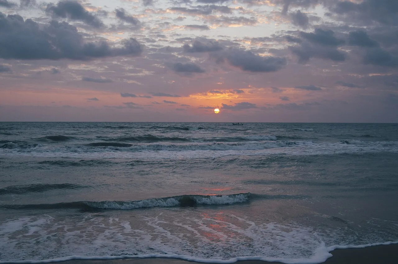 Sunrise at Nagapattinam Beach