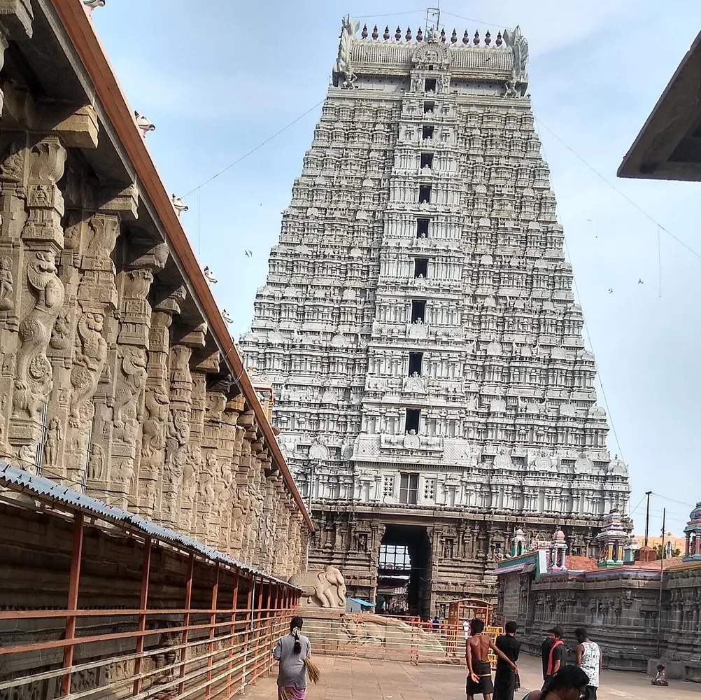 Eastern temple tower at Tiruvannamalai